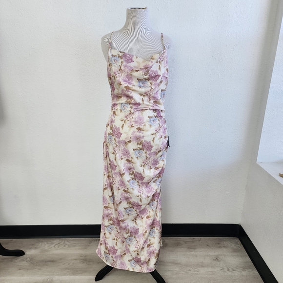 Lulus NWT Truest Romance White Floral Print Sleeveless Ruched Midi Dress Medium - Picture 5 of 11